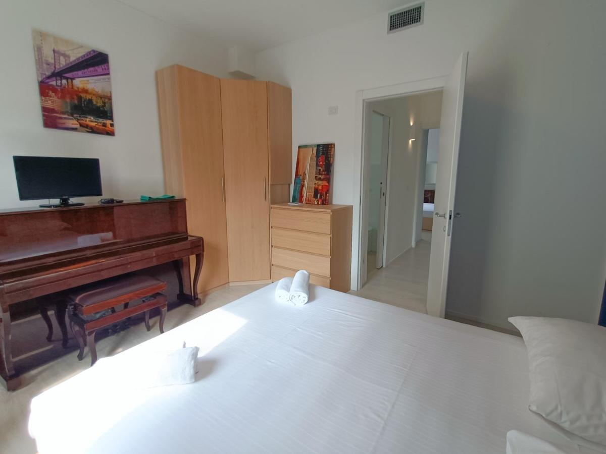 Joivy Elegant Flat For 6 With 2 Balconies Apartment Milan Bagian luar foto