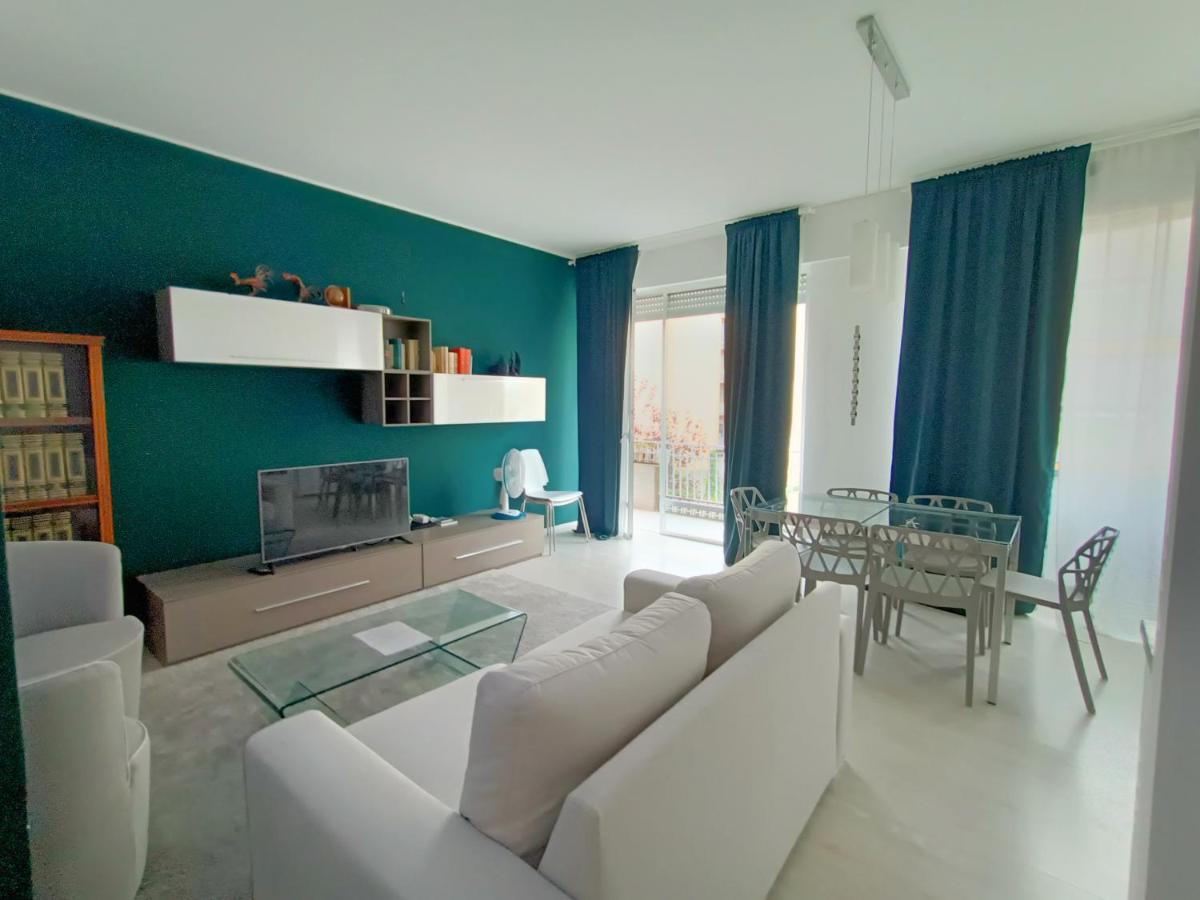 Joivy Elegant Flat For 6 With 2 Balconies Apartment Milan Bagian luar foto